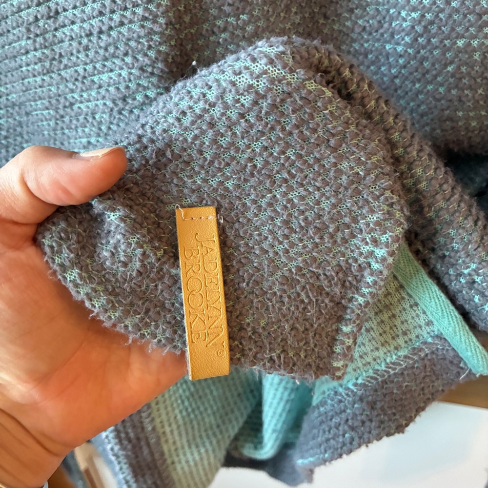 Jadelynn Brooke Cowl Neck Sweater Womens Small Grey Turqoise Lagenlook Granola - Picture 2 of 8